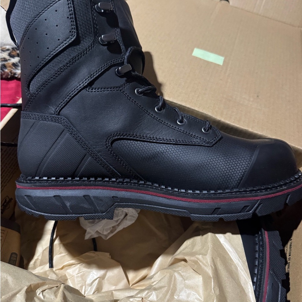 Red Wing Shoes Logo Box in Brown and Red